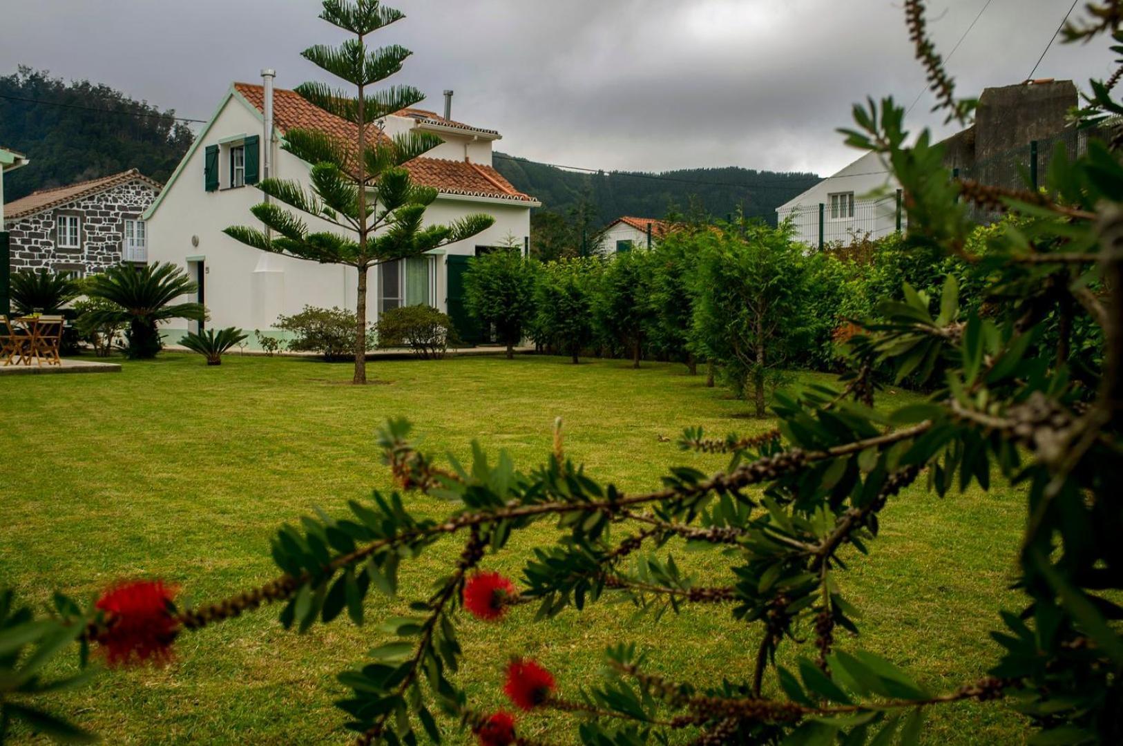 Welcomebuddy - Casa Dos Avos - Garden & Lake II Sete Cidades Exterior photo